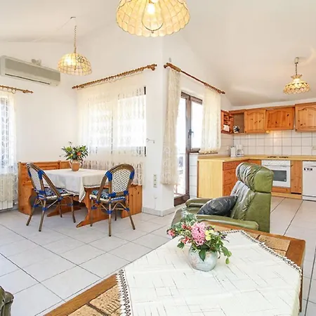 Ferienwohnung Riana * Medulin