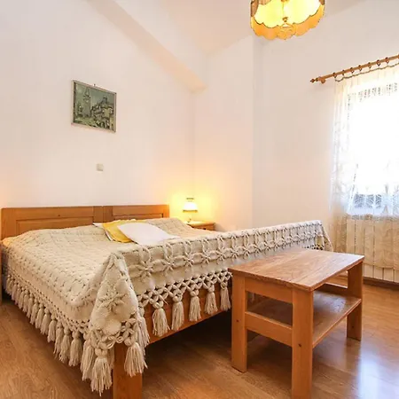 Daire Ferienwohnung Riana Medulin